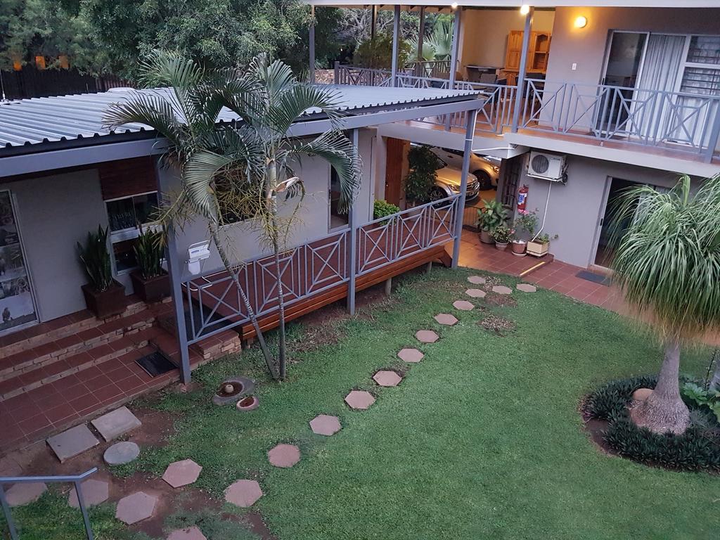 Loerie Guesthouse Hoedspruit Exterior photo